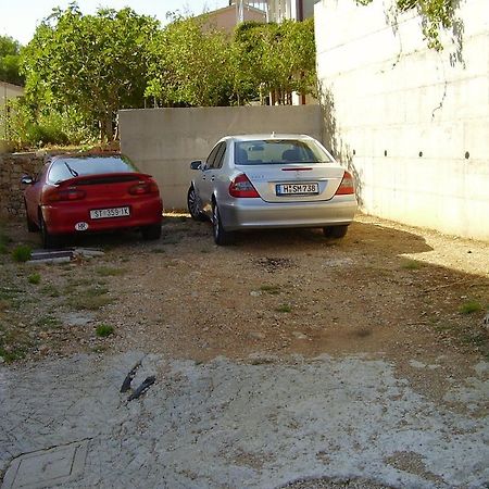 Petar Apartment Omiš Esterno foto